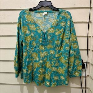 🔥5 for $25🔥 Cato Floral Fairy Textured Teal Hook Eye Closure Top